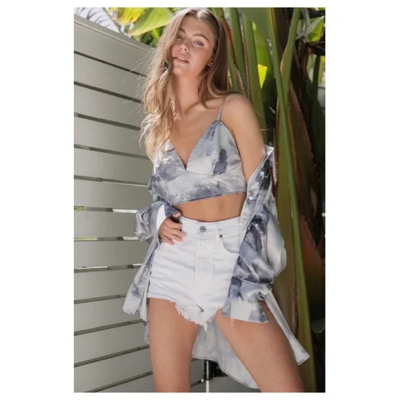 Fun tie dye long sleeve silky top with matching tank set. NWOT - Picture 2 of 9